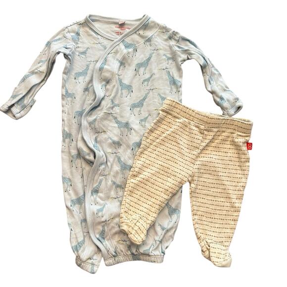 Magnetic Me 2pc Set Newborn - 0-3 Months Giraffe Sleeper Pants Boys One Piece - Picture 1 of 5